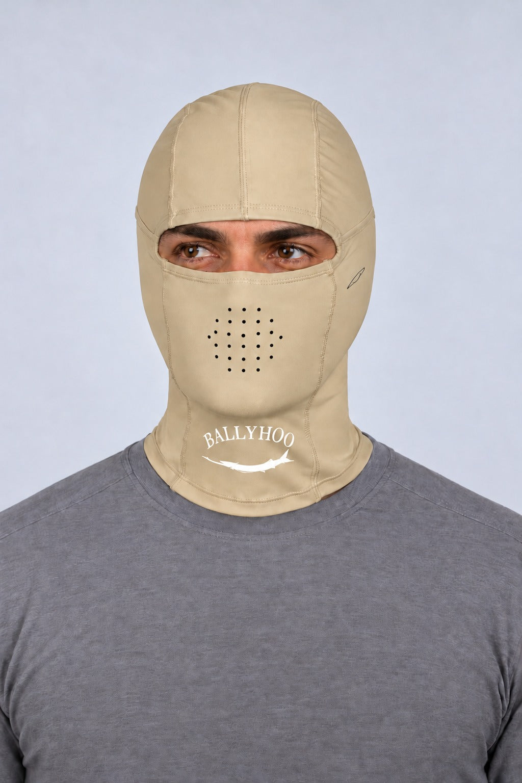Capuz Ninja Balaclava – Areia – no rosto