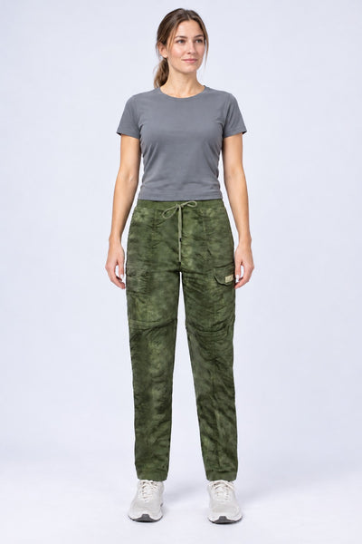 Calça Bermuda Explorer Feminina Camuflada – Camuflado Floresta – corpo inteiro