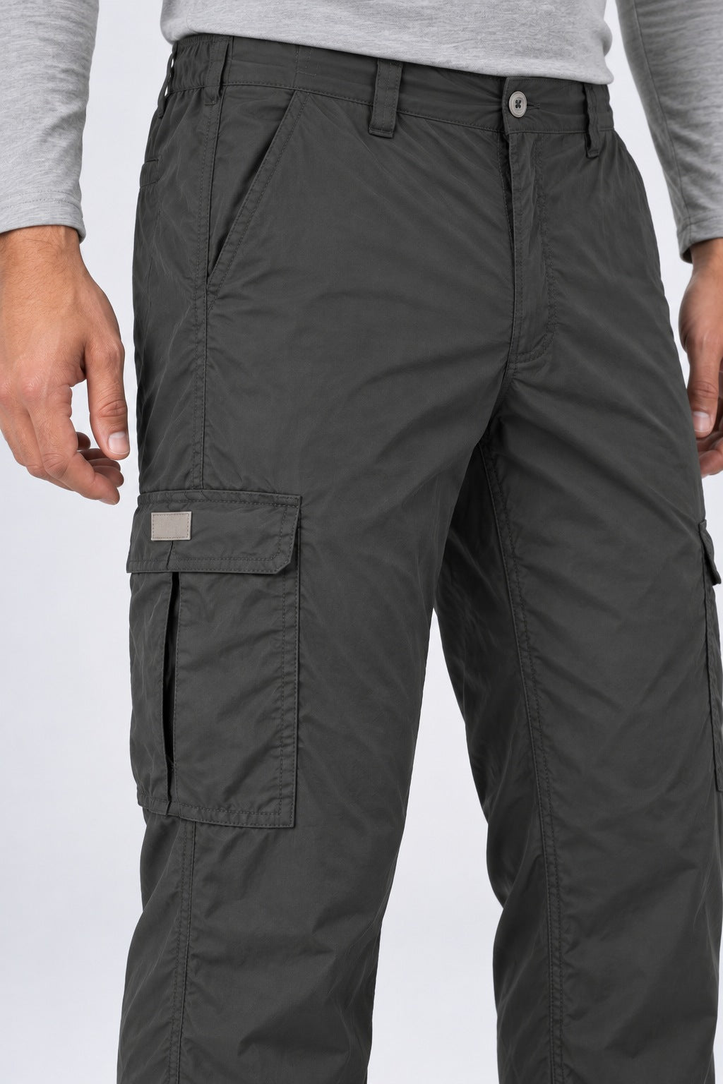 Calça Explorer Masculina com Elastano – Cinza – detalhe do bolso cargo