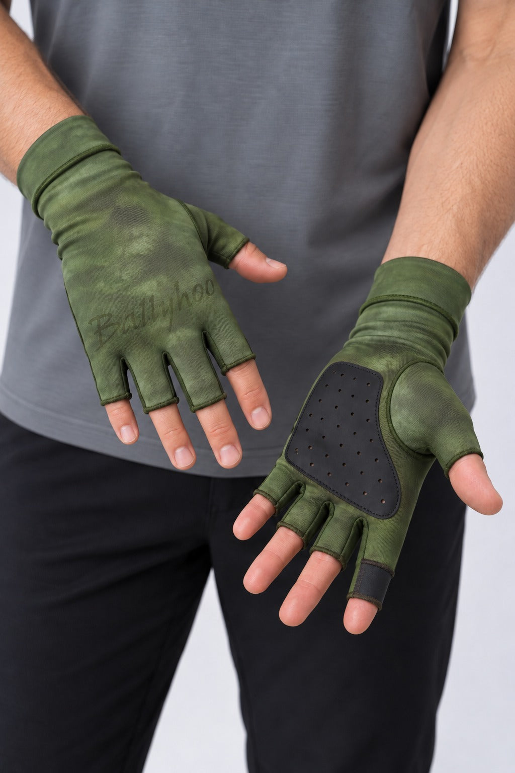 Luva de Performance Camuflada – Floresta – dorso e palma